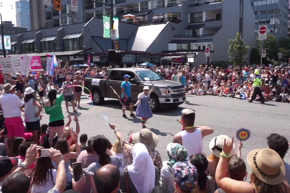 溫哥華同性戀大遊行 (The Highlights of Vancouver Pride Parade)